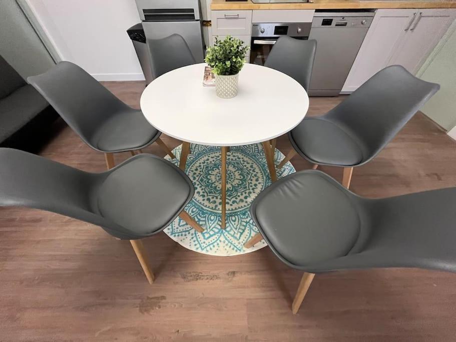 K2 - Maison 15 Min Paris Parc Expos - 3 Chambres 6 Lits 巴纽 外观 照片